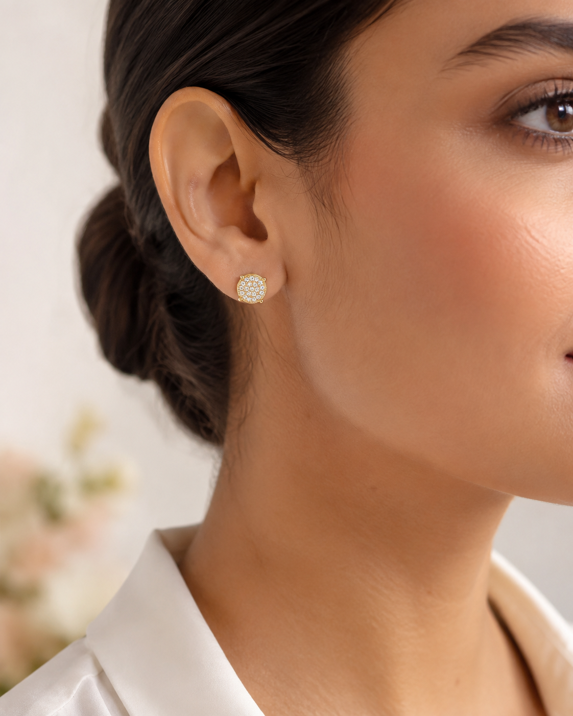 Unisex Rhinestone Stud Earrings – Gold & Silver Tone Unisex Rhinestone Stud Earrings – Gold & Silver Tone