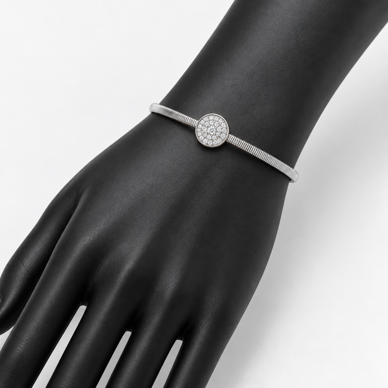 Women’s 925 Silver Moissanite Bracelet – Round Stone Design Women’s 925 Silver Moissanite Bracelet – Round Stone Design